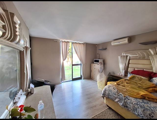 5 BEDROOM HOUSE TO LET IN UMHLANGA CENTRAL